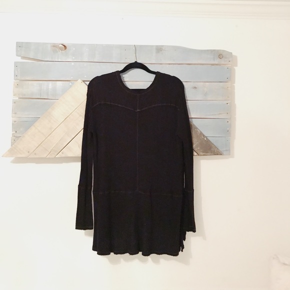 Free People black thermal top - Picture 4 of 4